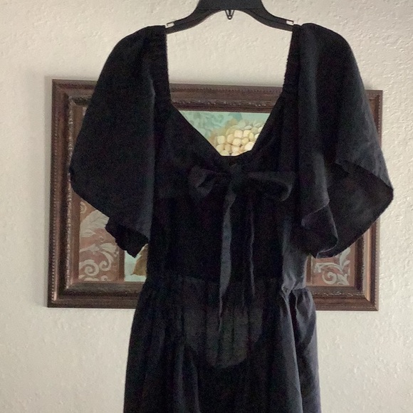 A New Day Black Maxi Dress with Elegant Silhouette - Picture 4 of 10